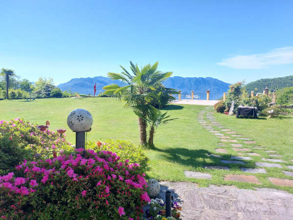 Garten der Villa Morissoline in Trarego, Italien